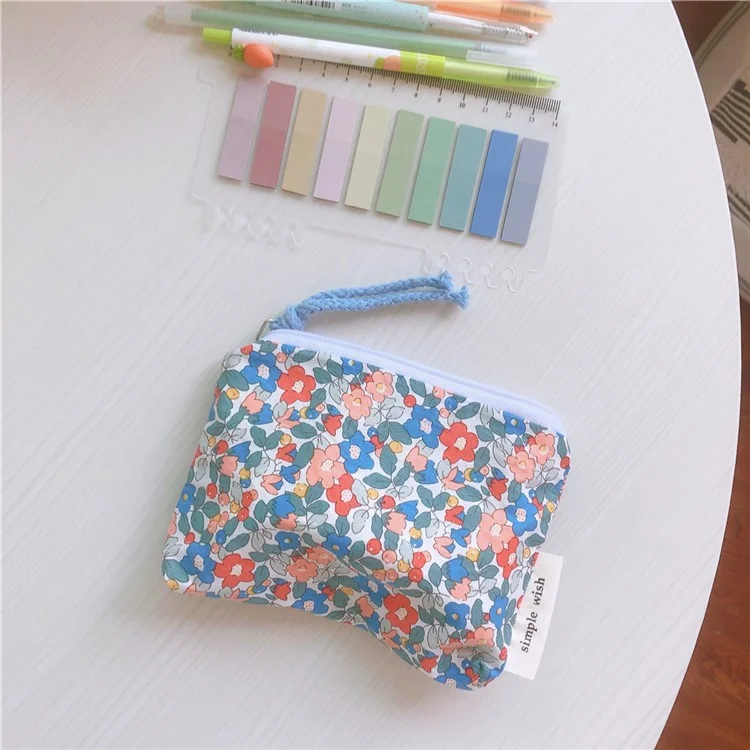210 Mini Wallet Portable Coin Purse Zipper Small Pouch Change Card Key Storage Bag - Red and Blue Flower