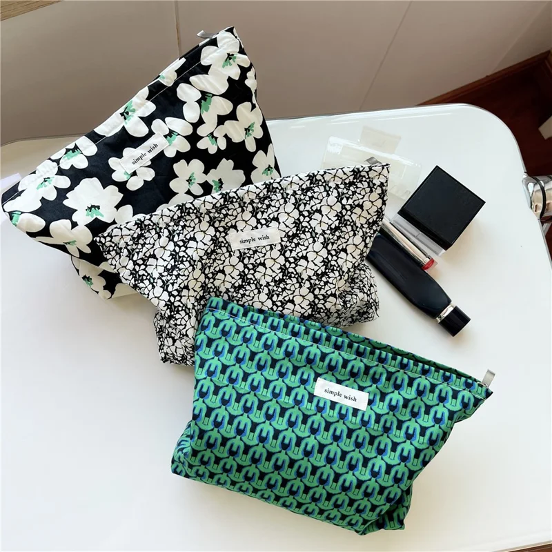 Makeup Bag Pattern Printing Zipper Canvas Bag Pouch for Travel Toiletry Cosmetic - Black / White Flower