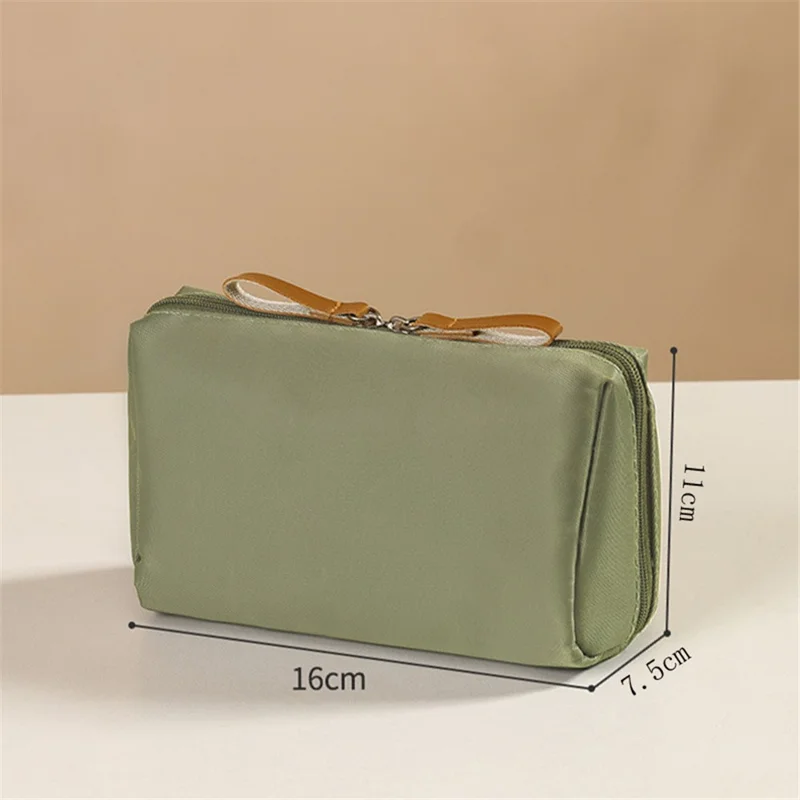 Bolsa de Armazenamento Portátil de Nylon Impermeável, Recipiente de Maquiagem Clutch, Tamanho P