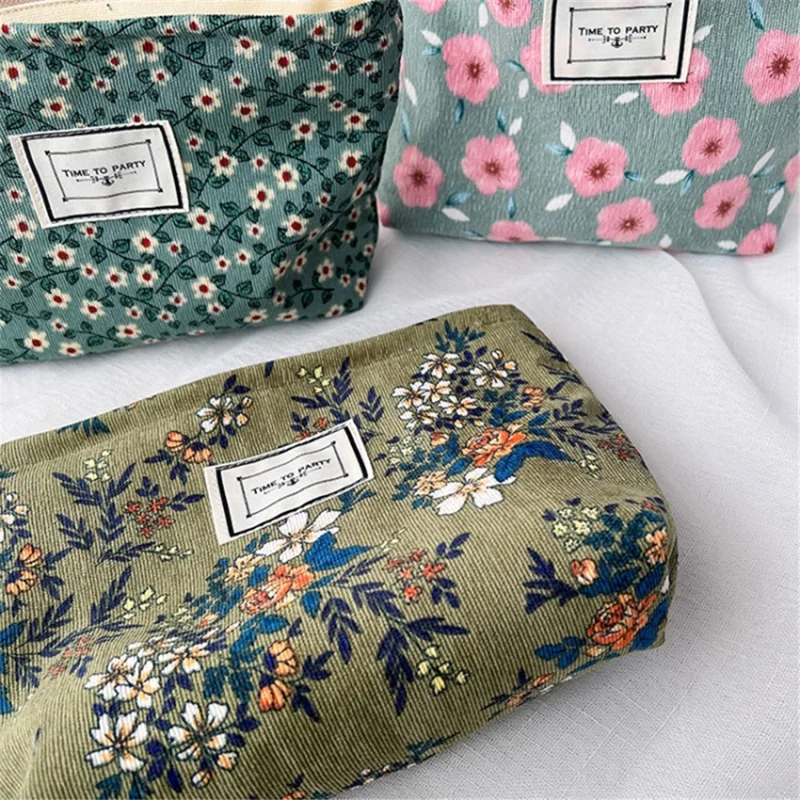 Travel Corduroy Makeup Bag Vintage Flower Pattern Smooth Zipper Toiletry Pouch - Cherry Blossom