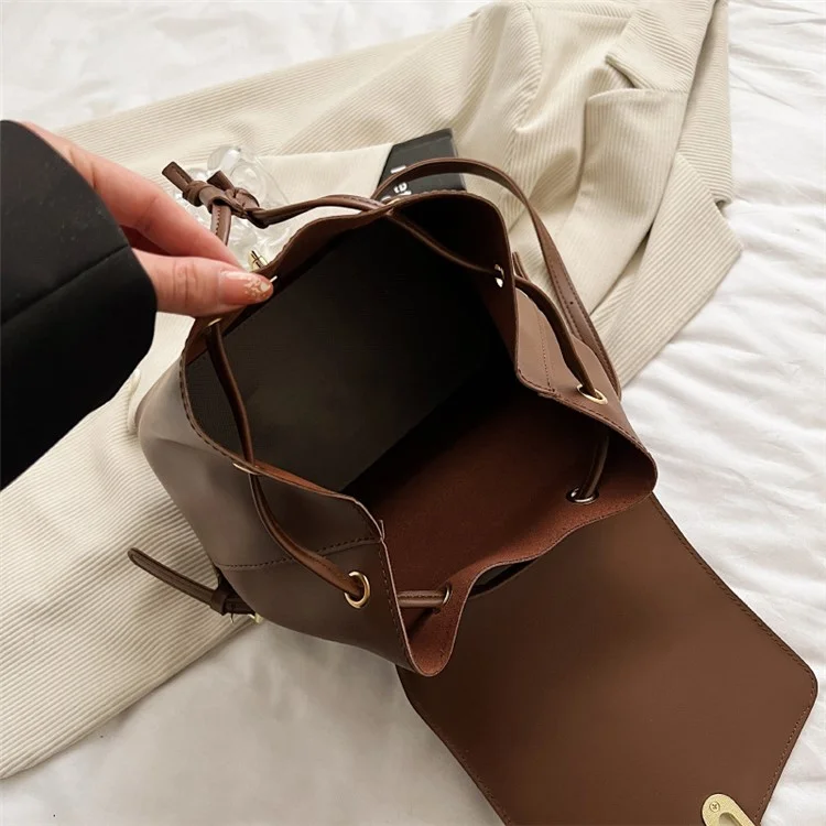 WXWG-8009 Solid Color PU Leather Small Backpack Drawstring Women Tote Rucksack - Marrón
