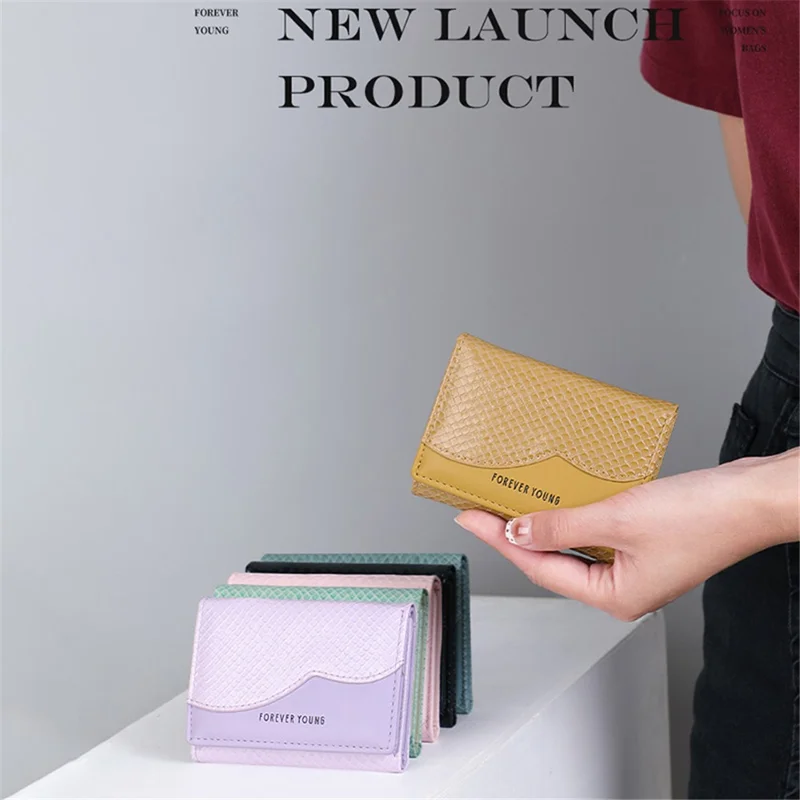 FOREVER YOUNG 8346-015Y Women Snake Texture PU Leather Short Wallet Card Holder Tri-fold Bag - Black