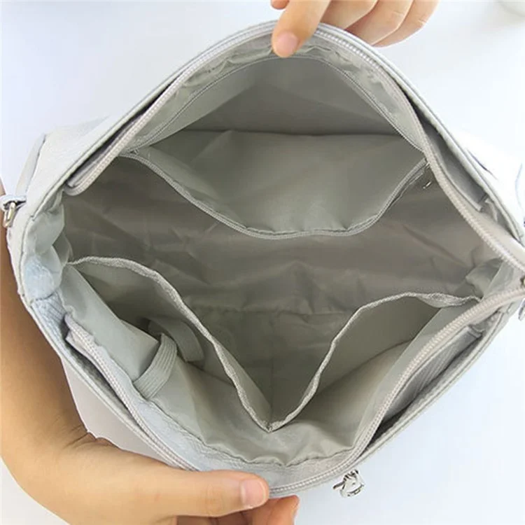 839 Waterproof Nylon Travel Organizer Expandable Space Makeup Bag, Size: L - Black