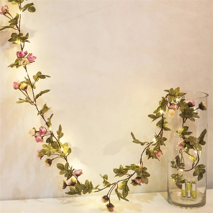 2.2m Fiori di rosa artificiali Fiori Foglie Vine String Light a batteria con filo di rame per Natale Matrimonio, Bianco / Rosa