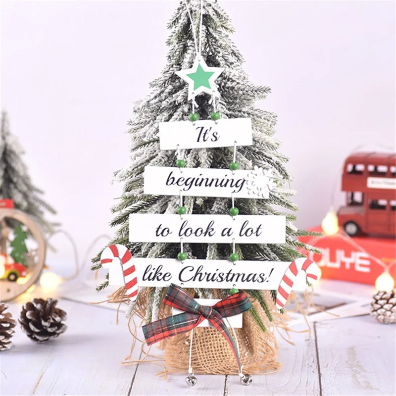 Christmas Tree Shape Wooden Hanging Decoration Bowknot Letters Design Xmas Ornament - Green