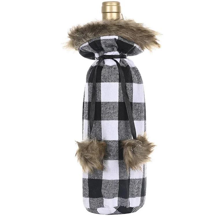 Christmas Plaid Pattern Wine Bottle Cover Knitted Sleeve with Pompom Decor and Faux Fur Trim - Black+White Plaid