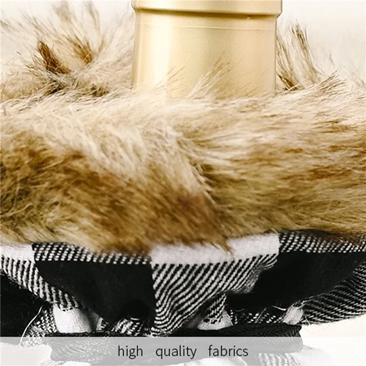 Christmas Plaid Pattern Wine Bottle Cover Knitted Sleeve with Pompom Decor and Faux Fur Trim - Black+White Plaid