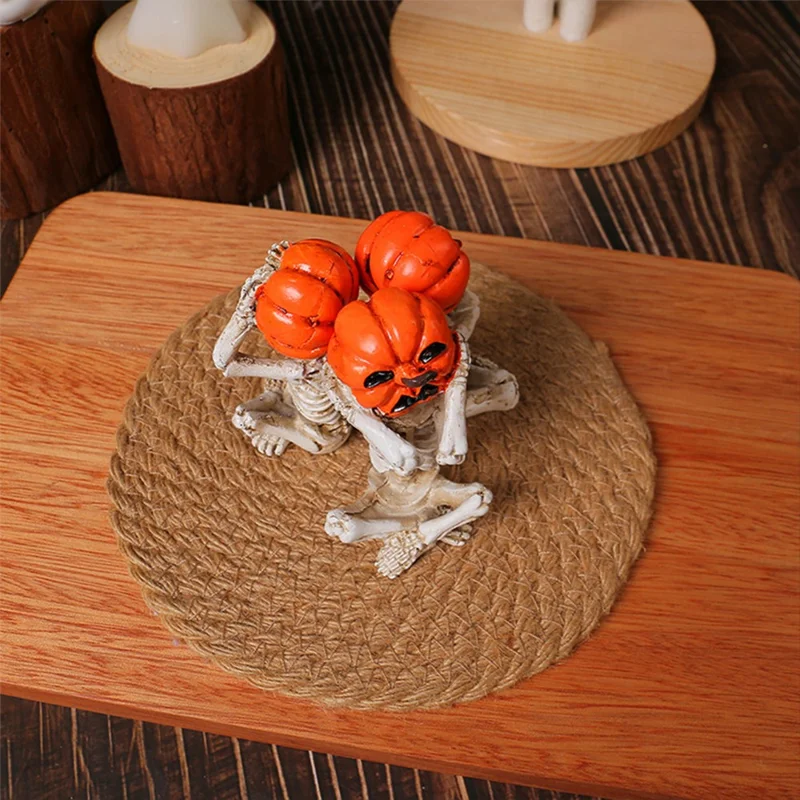 Conjunto de 3 Peças de Figurinhas de Meditação Yoga Abóbora Caveira para Decoração de Halloween em Casa - Estilo Gótico de Terror