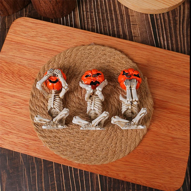 Conjunto de 3 Peças de Figurinhas de Meditação Yoga Abóbora Caveira para Decoração de Halloween em Casa - Estilo Gótico de Terror