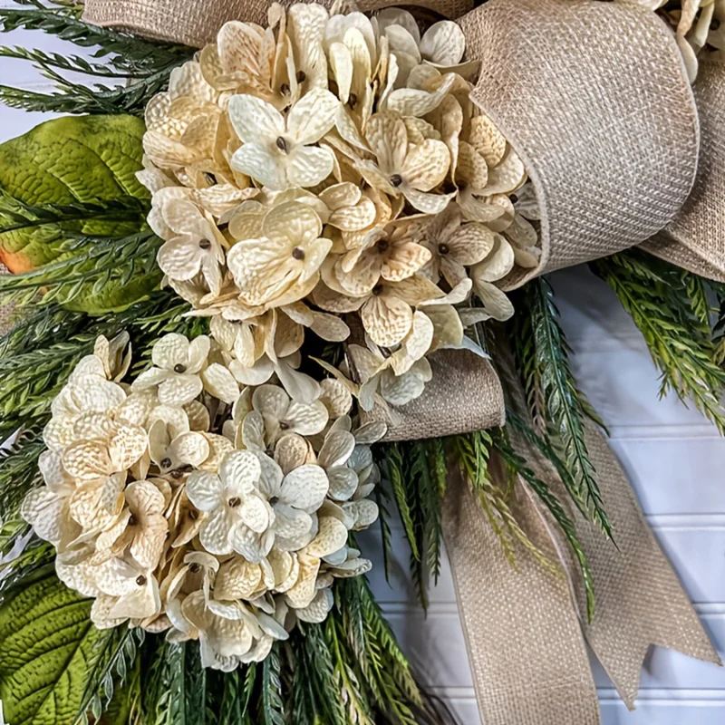 Corona de Hortensias Rústica para Puerta de Entrada, Guirnalda Floral Artificial para Decoración del Hogar - Beige