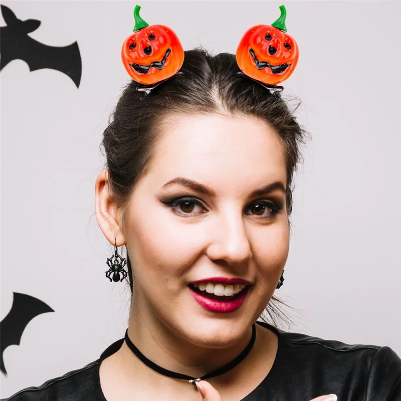 Halloween Kürbis Haarspangen für Kinder Party Zubehör Süße Smiley Gesicht Dekorative Haarnadeln - Links