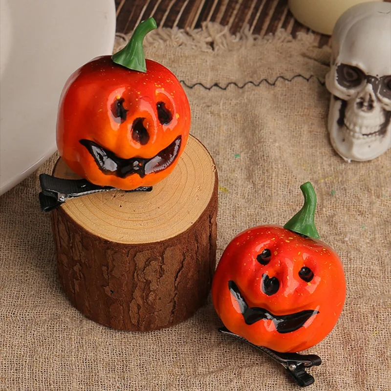 Halloween Kürbis Haarspangen für Kinder Party Zubehör Süße Smiley Gesicht Dekorative Haarnadeln - Links