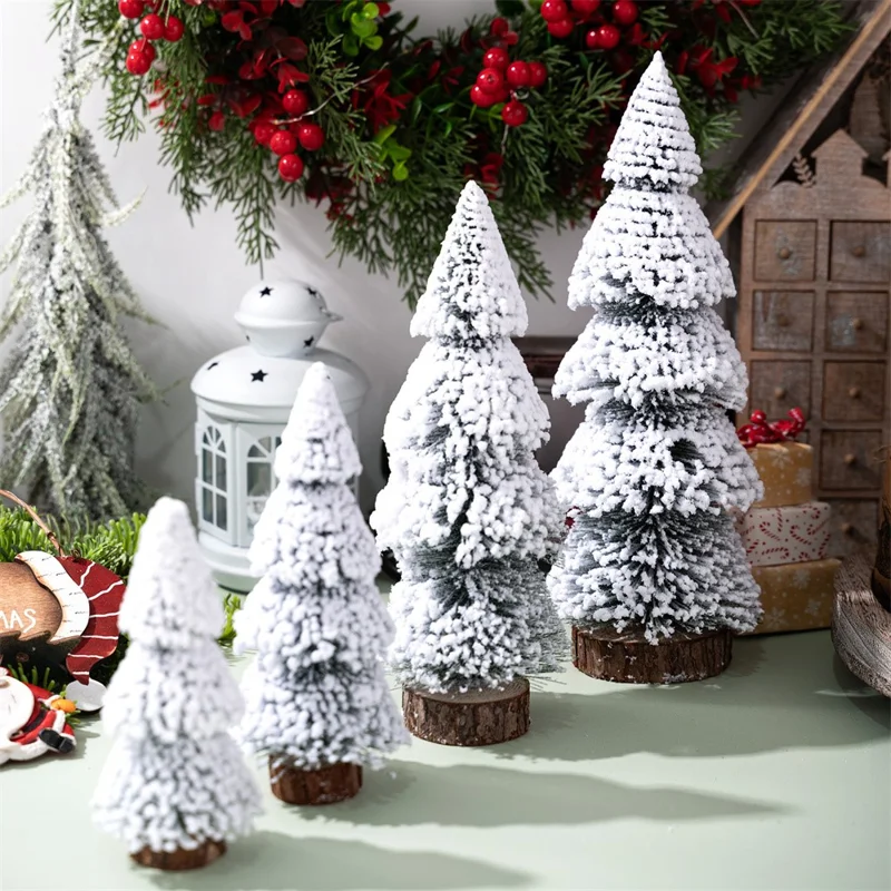 Mini Christmas Tree 25cm Desktop Decoration Tabletop Ornament Cedar Pine Tree for Home / Office Holiday Gift Decor