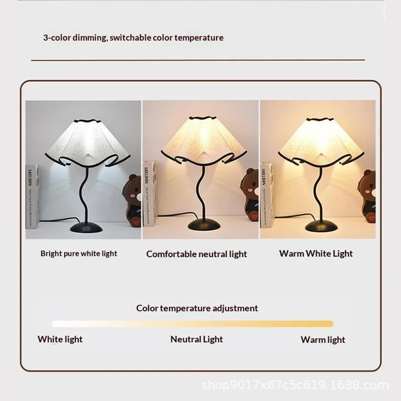 Modern Simplicity Bedside Lamp Flower Petal Retro Table Light 3 Color Adjustable 7W Decorative Night Light, EU Plug