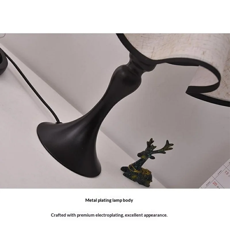 Flower Petal Table Lamp Ambient Light with 3-Color Adjustable 7W Creative Romantic Decorative Light, EU Plug - Nordic Style