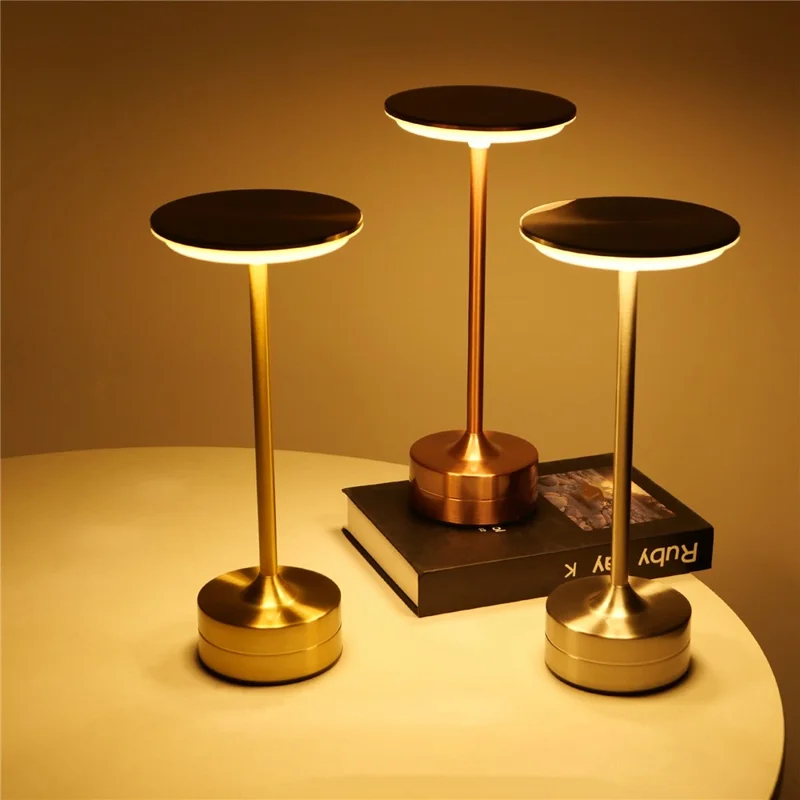 LED Tafellamp in Vliegende Schotelstijl met Aanraaksensor, Oplaadbare Nachtlamp met USB voor Restaurant Hotel Bar - Goud