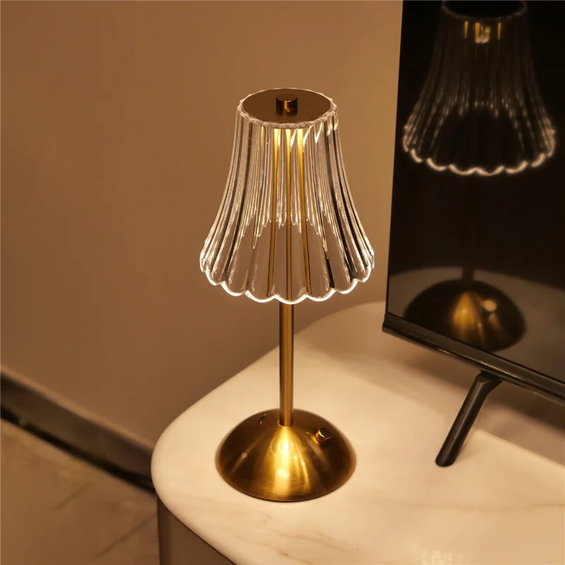 Retro Metal LED Table Lamp Touch Control 3 Color Temperatures USB Rechargeable Bedside Light Home Decor - Transparent Lampshade / Slim Pole