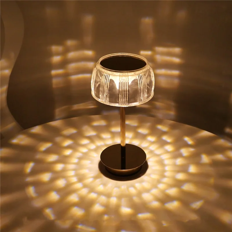 LED-Tischleuchte in Quallen-Optik mit Touch-Control, 3 Farbtemperaturen, Nachtlicht für Bar, Restaurant, Schlafzimmer – Gold