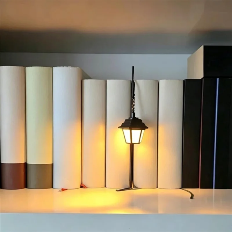 Vintage Iron Bookend Lantern Bookshelf Decor LED Warm Light Battery Powered for Reading Corner - Lantern