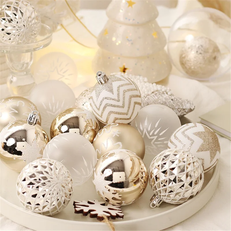 16Pcs / Set Winter Christmas Ball Ornaments Xmas Tree Plastic Hanging Decorations - Champagne Gold+White