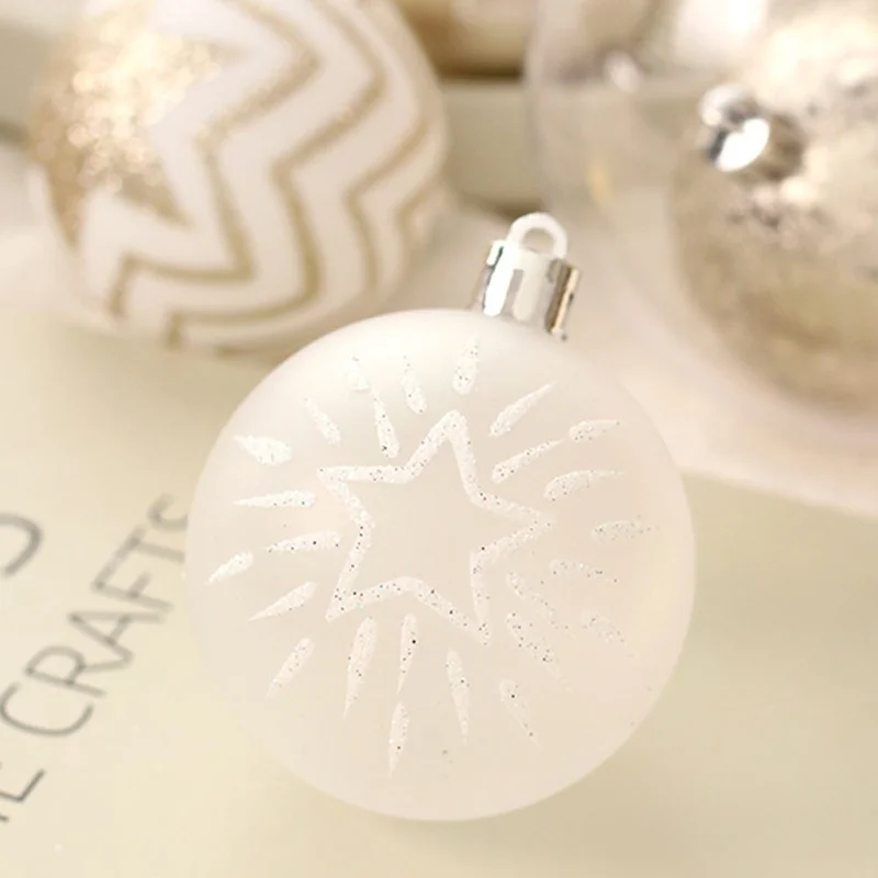 16Pcs / Set Winter Christmas Ball Ornaments Xmas Tree Plastic Hanging Decorations - Champagne Gold+White
