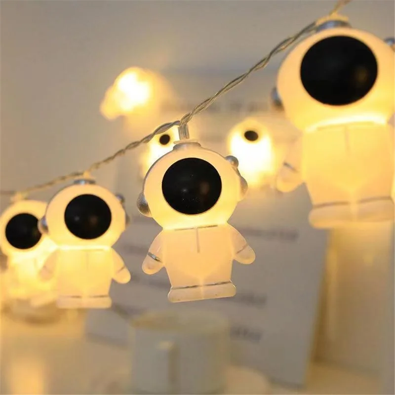 1.5m 10-LED Cartoon String Light Battery Powered Outdoor Home Decoration Lamp, Constant Light - Astronaut