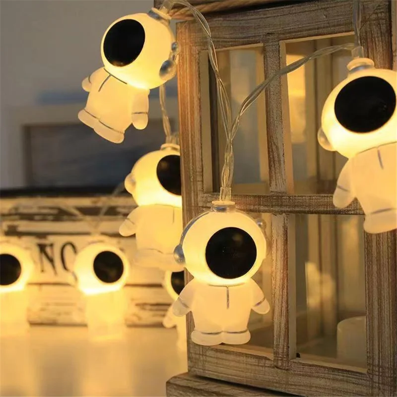 1.5m 10-LED Cartoon String Light Battery Powered Outdoor Home Decoration Lamp, Constant Light - Astronaut