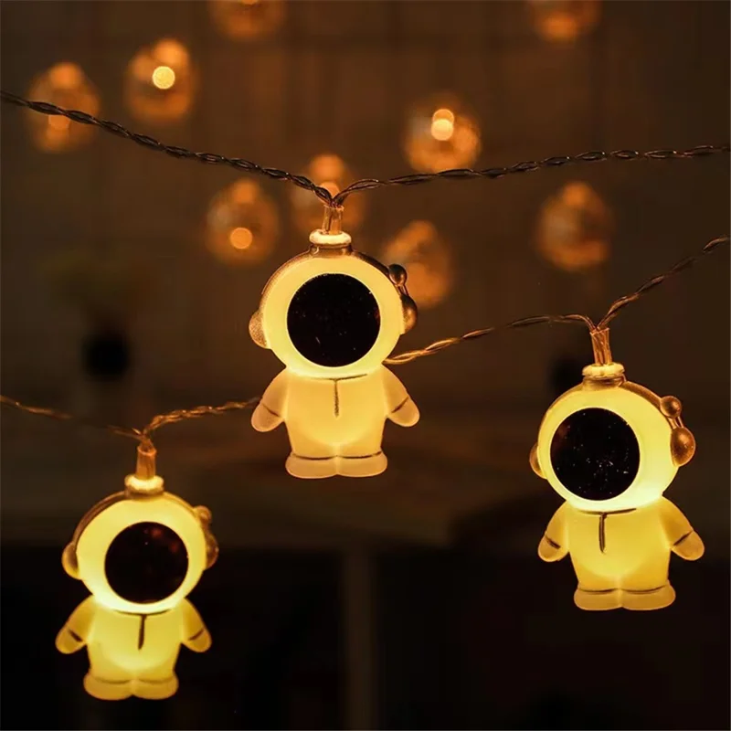 1.5m 10-LED Cartoon String Light Battery Powered Outdoor Home Decoration Lamp, Constant Light - Astronaut