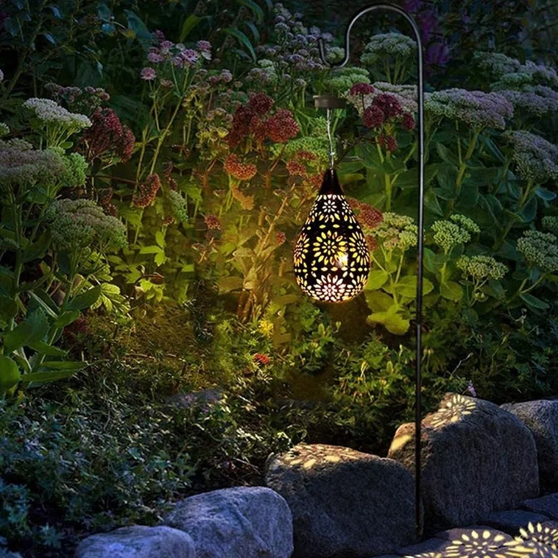 Solar Outdoor Garden Fence Hanging Light Waterproof Daisy Design Metal LED Hanging Lamp