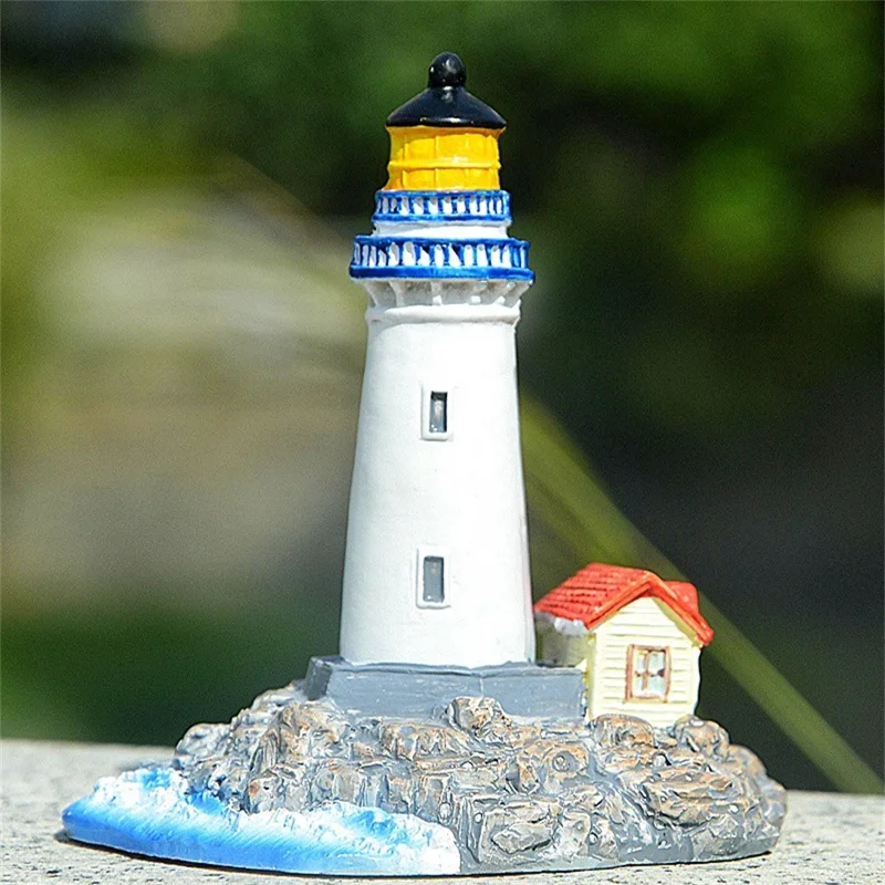 Ornement de petit phare de style méditerranéen, artisanat en résine pour micro-paysage.