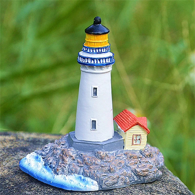 Ornement de petit phare de style méditerranéen, artisanat en résine pour micro-paysage.