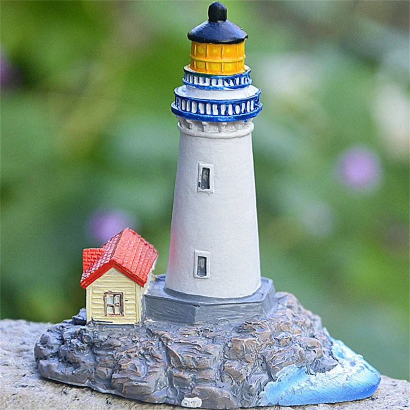 Ornement de petit phare de style méditerranéen, artisanat en résine pour micro-paysage.