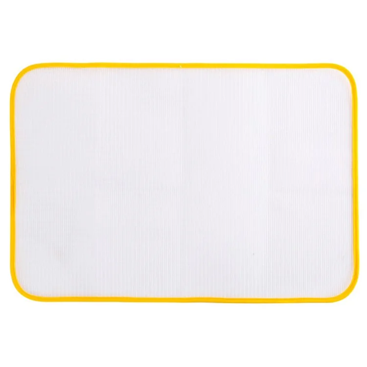 Tappetino in rete resistente al calore da 35 x 50 cm, panno protettivo per stiratura e pressatura dei vestiti - Colore casuale