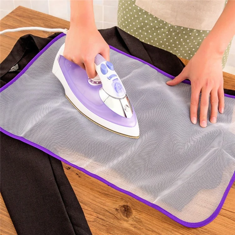 Tappetino in rete resistente al calore da 35 x 50 cm, panno protettivo per stiratura e pressatura dei vestiti - Colore casuale