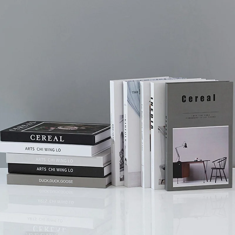 10 Libri Finti Decorativi Design Minimalista Moderno Prop Libri per Arredamento Domestico / Allestimento / Esposizione