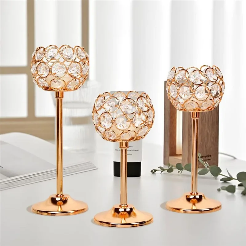 Small Size European Mini Crystal Candlestick Creative Metal Ornament Table Decoration for Candlelight Dinner