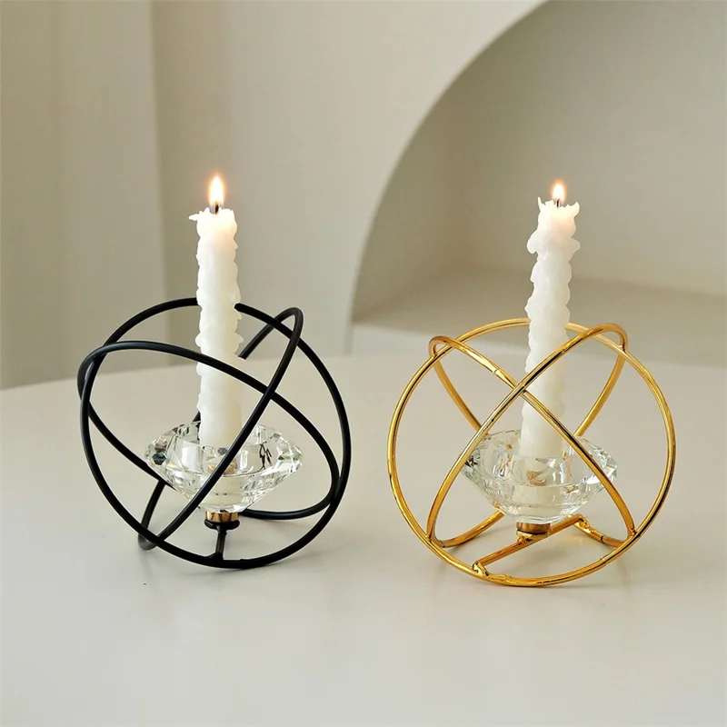 IJzeren Kunstkaarsenhouder, Geometrische Stijl Kristal Decoratie Kandelaar voor Woonkamer / Entree / Café / Restaurant - Goud
