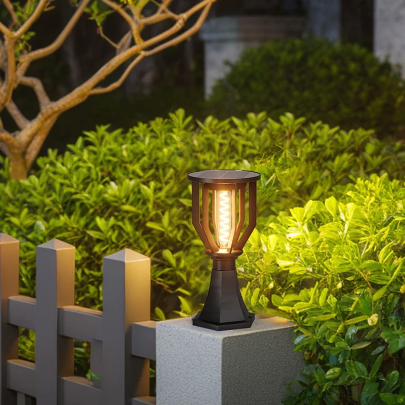 Lampe solaire pour chapeau de poteau avec base en forme de trophée, lampe étanche pour clôture, portail, pilier extérieur