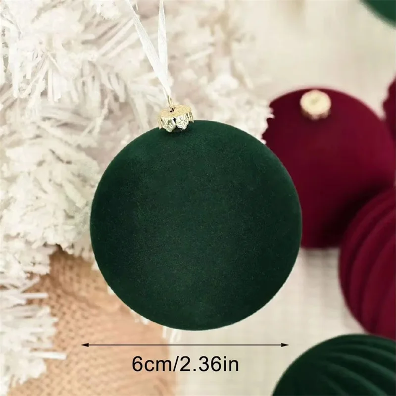 Lot de 12 ornements de Noël en boules velours de 6 cm, décorations en boules en peluche pour sapin - Rouge
