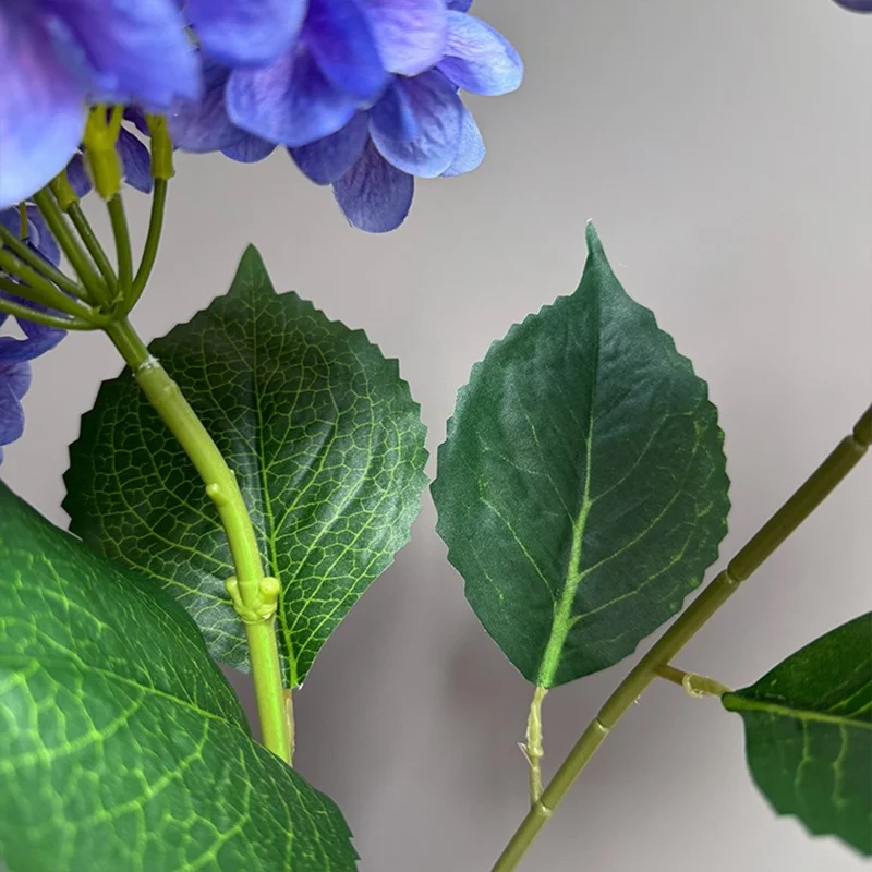 5Pcs Artificial Hydrangea Flowers 3D Realistic Silk Flowers for Home Decor Photography Props - White