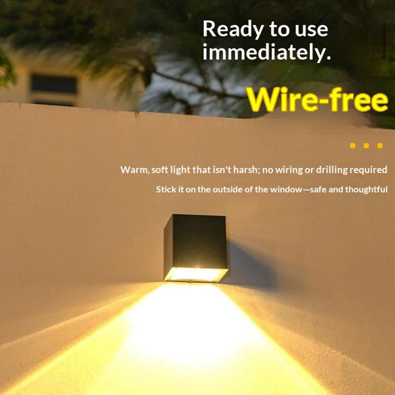 Solarbetriebene quadratische Wandlampe für den Außenbereich, Gartenzaun, IP55 wasserdicht, Dekoration mit warmweißem Licht für den Garten – Warmweißes Licht
