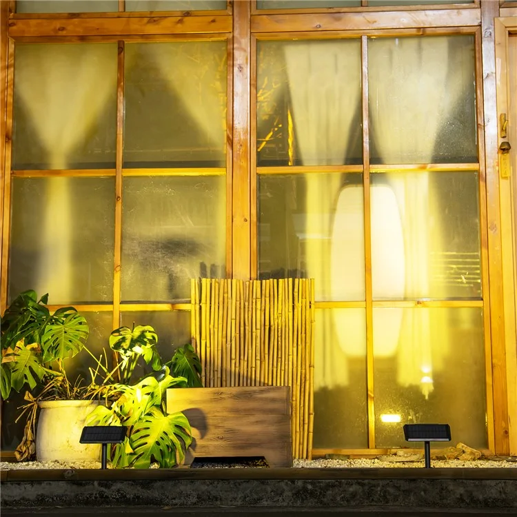 DSL09 Lampada da giardino solare a LED a prova di acqua per casa, veranda e prato - Luce Calda 