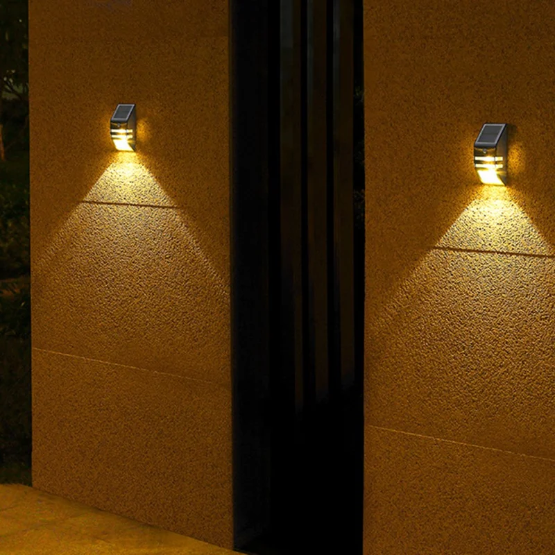 DS-SL2 Trapezoidalna lampa solarna ścienna z czujnikiem ruchu PIR, wodoodporna, oświetlenie ogrodowe LED - srebrna obudowa / ciepłe światło