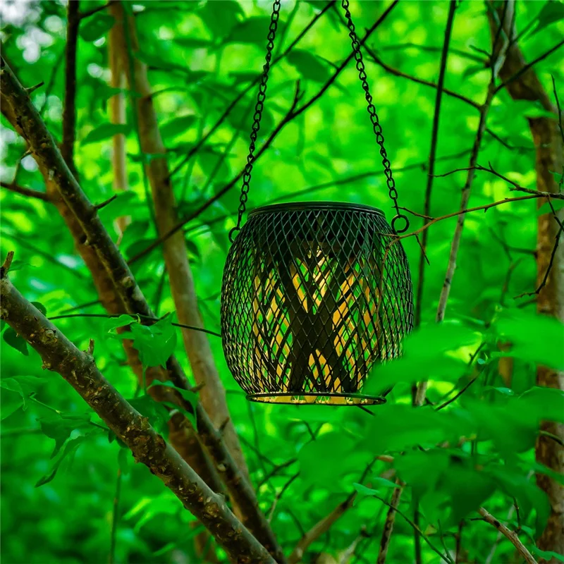 TY-HD01 Iron Projection Light Patio Solar Light Hollow-Out Hanging Lamp - Leaf