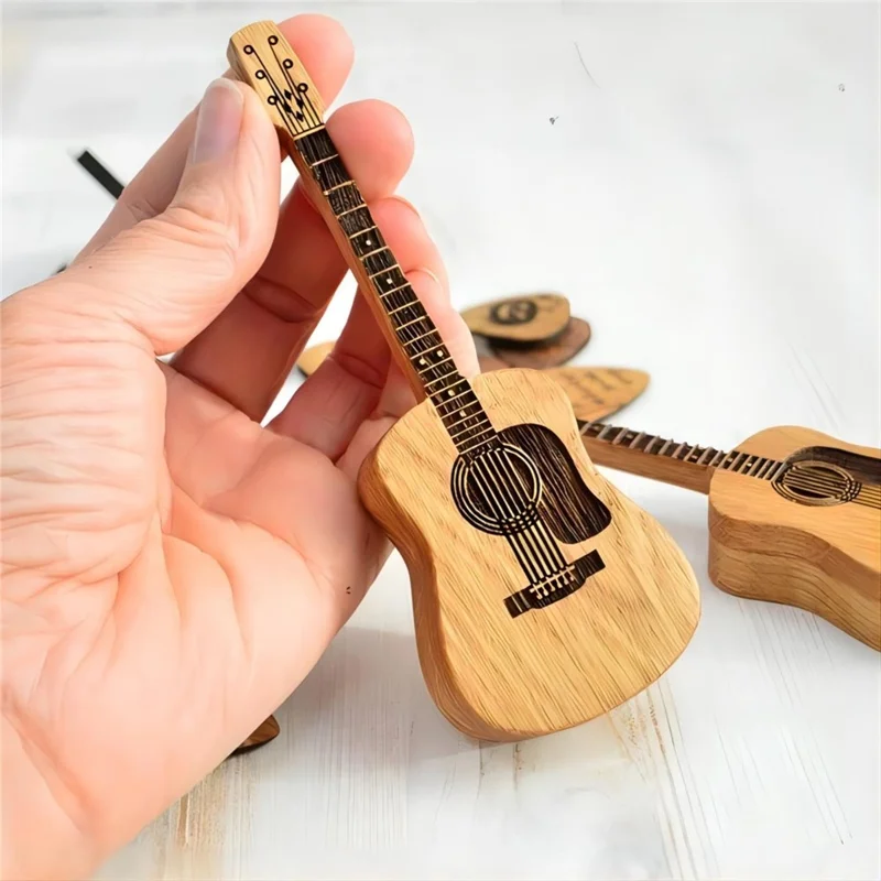 Rubber Wood Guitar Pick Case Storage Box with Stand Holder + 3 Guitar Plectrums