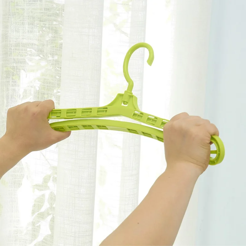 YM-155 100PCS Clothing Hangers Stretchable Foldable Design Closet Clothes Quilt Cover Hangers - Green