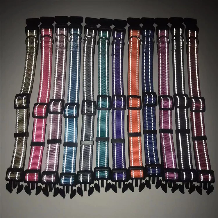 XS Size 20-30cm Adjustable Reflective Dog Collar with Safety Locking Buckle 1.5cm Wide - Fluorescent Green