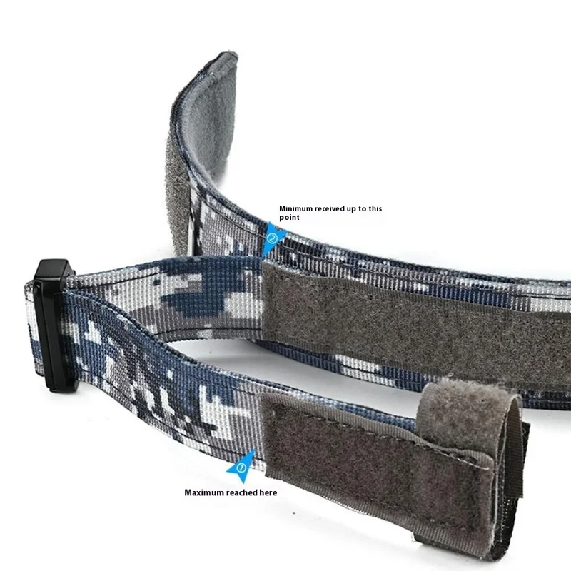 AirTag Halter Hundehalsband Taktisch Nylon Verstellbar Anti-Entweich Explosionssicher Haustier Halsband, Größe M - Dschungel Tarnung