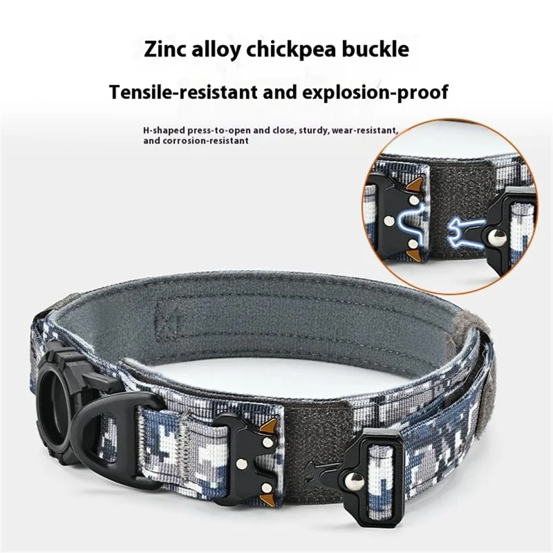 AirTag Halter Hundehalsband Taktisch Nylon Verstellbar Anti-Entweichen Explosionssicher Haustier-Halsband, Größe XL - Wüstentarnung