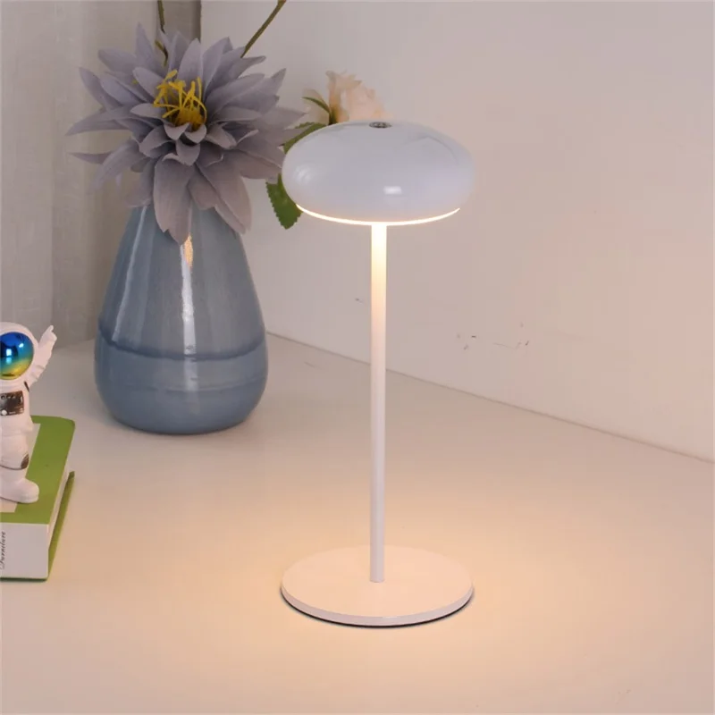 Lámpara de mesa decorativa recargable para bar, restaurante y cafetería, lámpara de ambiente LED de 3 W regulable - Gris